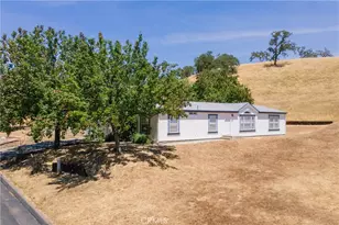 2726 Bridle Trail Ln, Paso Robles, CA 93446 - Photo 1