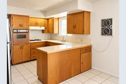 2701 Flower, Mountain Mesa, CA 93240 - Photo 7
