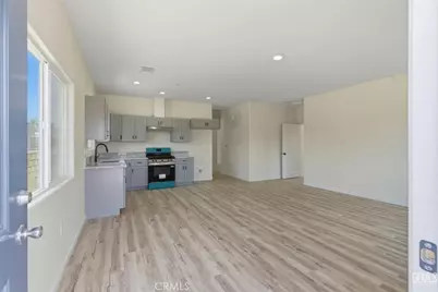 10913 San Fernando Street, Lamont, CA 93241 - Photo 3