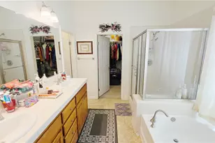 6813 Cobalt, Bakersfield, CA 93313 - Photo 39