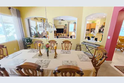6813 Cobalt, Bakersfield, CA 93313 - Photo 27