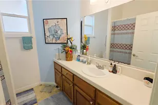 6813 Cobalt, Bakersfield, CA 93313 - Photo 49