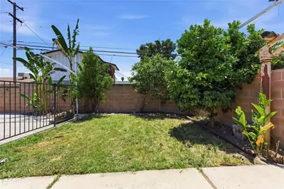 1001 White Lane, Bakersfield, CA 93307 - Photo 35