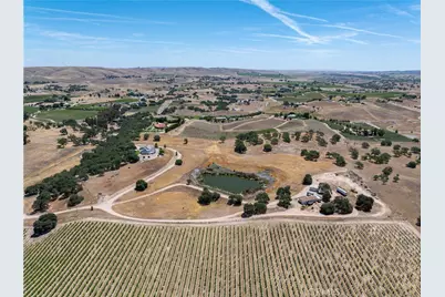 5275 Camp 8 Road, Paso Robles, CA 93446 - Photo 15