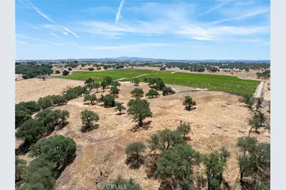 5275 Camp 8 Road, Paso Robles, CA 93446 - Photo 11