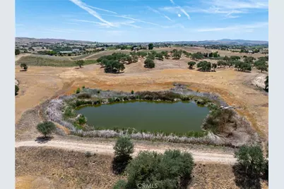 5275 Camp 8 Road, Paso Robles, CA 93446 - Photo 17
