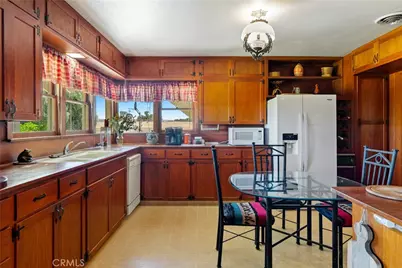 5275 Camp 8 Road, Paso Robles, CA 93446 - Photo 37