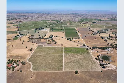 5275 Camp 8 Road, Paso Robles, CA 93446 - Photo 29