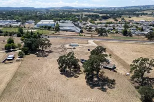335 Phillips, Templeton, CA 93465 - Photo 33