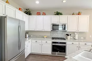 14204 Ebrington, Bakersfield, CA 93311 - Photo 23