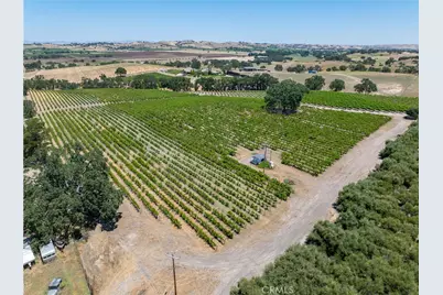 175 White Hawk, Templeton, CA 93465 - Photo 13