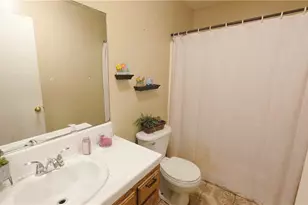823 Deer Ridge, Bakersfield, CA 93306 - Photo 29