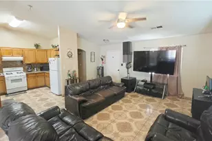 823 Deer Ridge, Bakersfield, CA 93306 - Photo 25