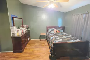 823 Deer Ridge, Bakersfield, CA 93306 - Photo 33
