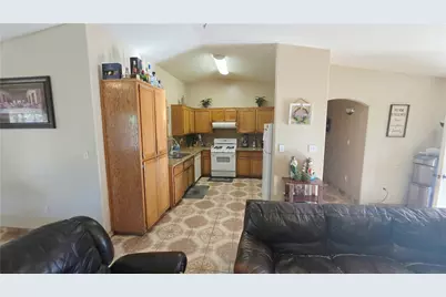 823 Deer Ridge, Bakersfield, CA 93306 - Photo 21