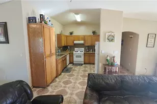 823 Deer Ridge, Bakersfield, CA 93306 - Photo 21
