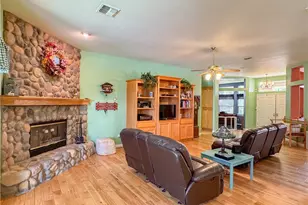 15318 Albert Way, Bakersfield, CA 93314 - Photo 9