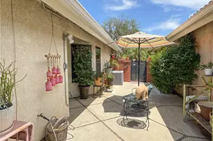 613 Berwick St, Bakersfield, CA 93311 - Photo 39