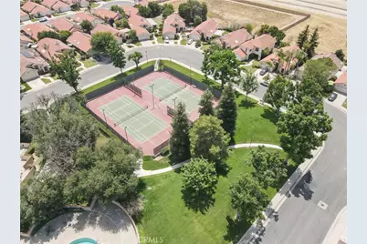 613 Berwick Street, Bakersfield, CA 93311 - Photo 47