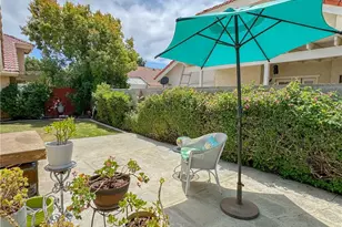 613 Berwick St, Bakersfield, CA 93311 - Photo 37