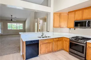 8608 Spanish Bay Dr, Bakersfield, CA 93312 - Photo 25