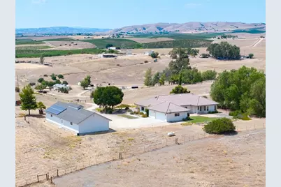 6269 Hog Canyon Road, San Miguel, CA 93451 - Photo 19