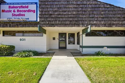 931 26th, Bakersfield, CA 93301 - Photo 15