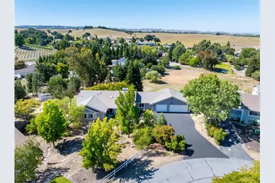 164 Helgren Court, Templeton, CA 93465 - Photo 3