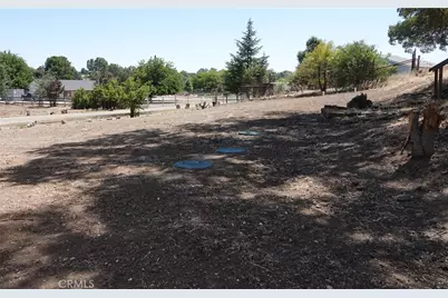 7950 Blue Moon Road, Paso Robles, CA 93446 - Photo 15