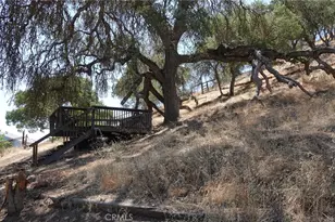 7950 Blue Moon Rd, Paso Robles, CA 93446 - Photo 23