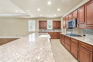 118 Guilden Grove, Bakersfield, CA 93312 - Photo 33