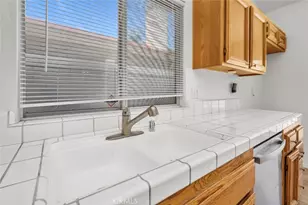 8604 Winlock, Bakersfield, CA 93312 - Photo 17