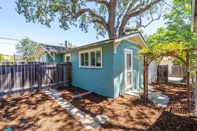 1844 Vine, Paso Robles, CA 93446 - Photo 31