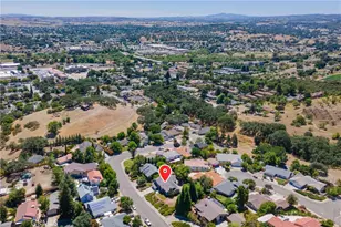 411 Peachtree Ln, Paso Robles, CA 93446 - Photo 25