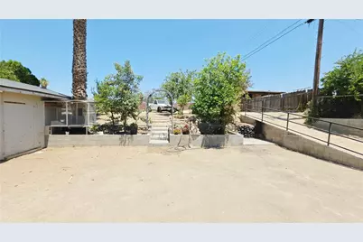 1610 Cunha, Bakersfield, CA 93305 - Photo 41