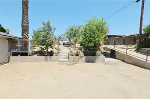 1610 Cunha, Bakersfield, CA 93305 - Photo 41