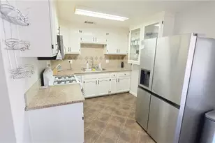 1610 Cunha, Bakersfield, CA 93305 - Photo 9