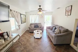 1610 Cunha, Bakersfield, CA 93305 - Photo 5