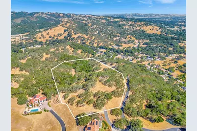6452 Alta Pradera, Atascadero, CA 93422 - Photo 3