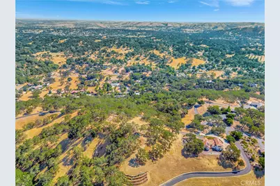 6452 Alta Pradera, Atascadero, CA 93422 - Photo 11