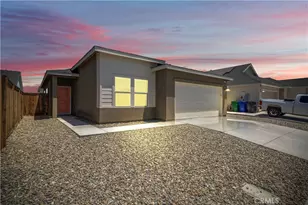 9626 Greenwood Glen, Shafter, CA 93263 - Photo 1