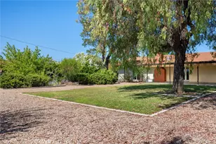 1523 Country Club Dr, Paso Robles, CA 93446 - Photo 25