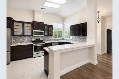 10304 Crandon Park Drive, Bakersfield, CA 93312 - Photo 17