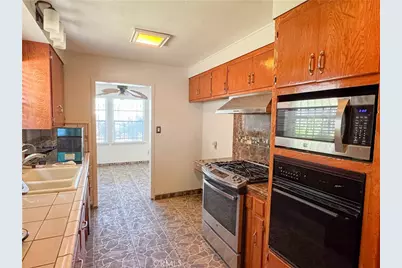1504 El Toro, Bakersfield, CA 93304 - Photo 13