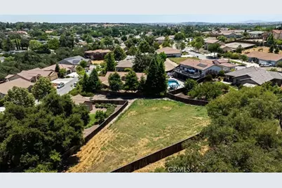 609 Navajo, Paso Robles, CA 93446 - Photo 3
