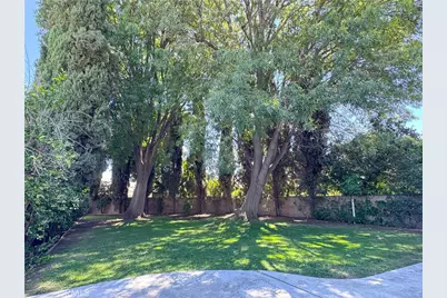 2200 El Portal Drive #9, Bakersfield, CA 93309 - Photo 41