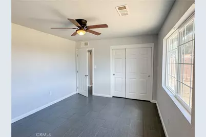 2001 Di Giorgio, Bakersfield, CA 93307 - Photo 29
