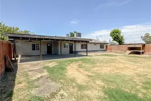 2001 Di Giorgio, Bakersfield, CA 93307 - Photo 37