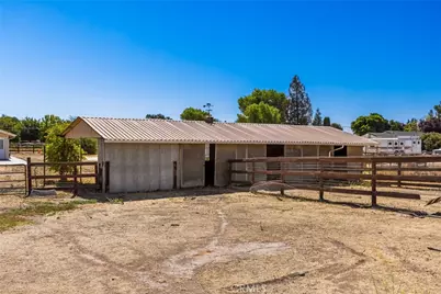 5955 Whispering Oaks Way, Paso Robles, CA 93446 - Photo 21