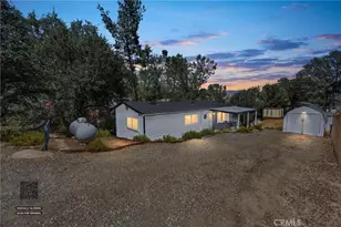 32 Pinebrook, Wofford Heights, CA 93285 - Photo 25